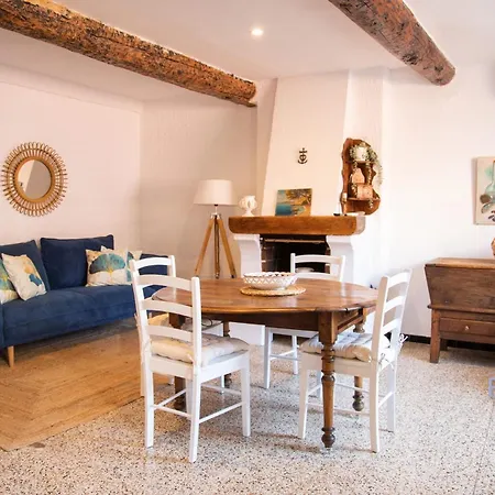 Appartement Beautiful Authentic In The Heart Of Old