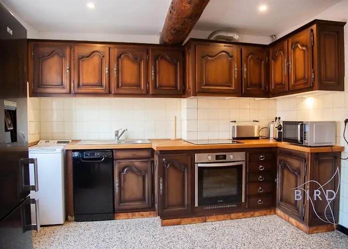 Beautiful Authentic In The Heart Of Old *